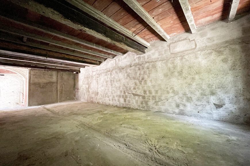 ERBA Capannoni-laboratori-magazzini
